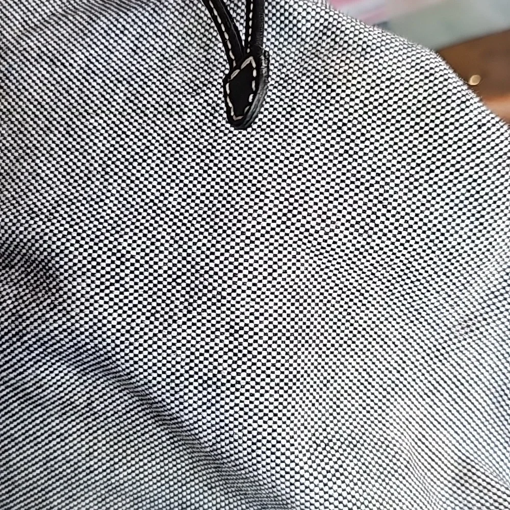 BURBERRY HOBO BAG - Picture 12 of 12